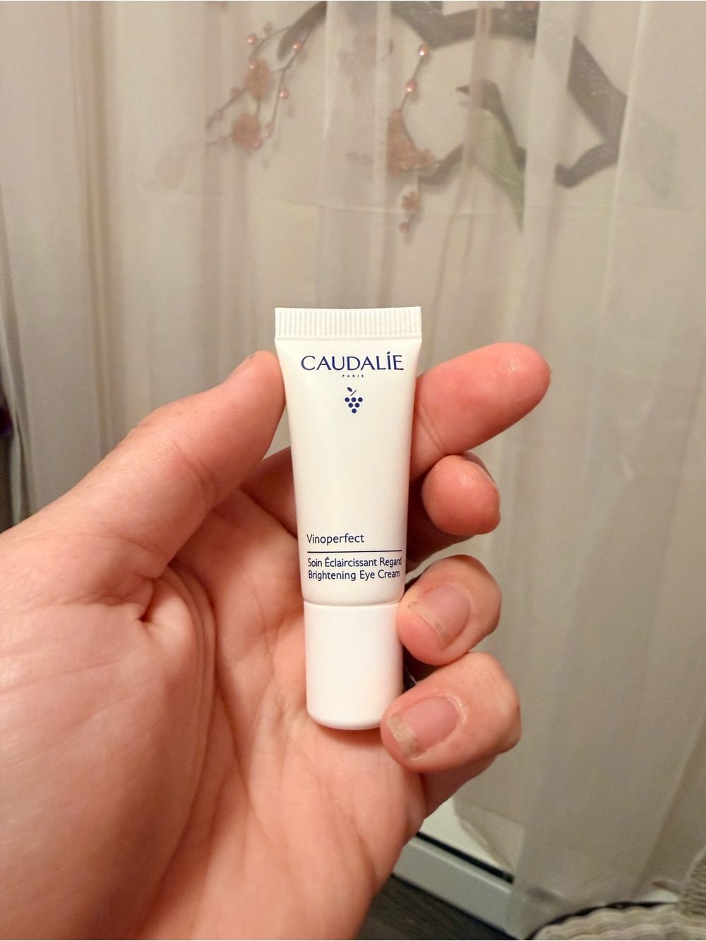 Caudalie Gift Set - brightening routine essentials - Picture 7 of 11